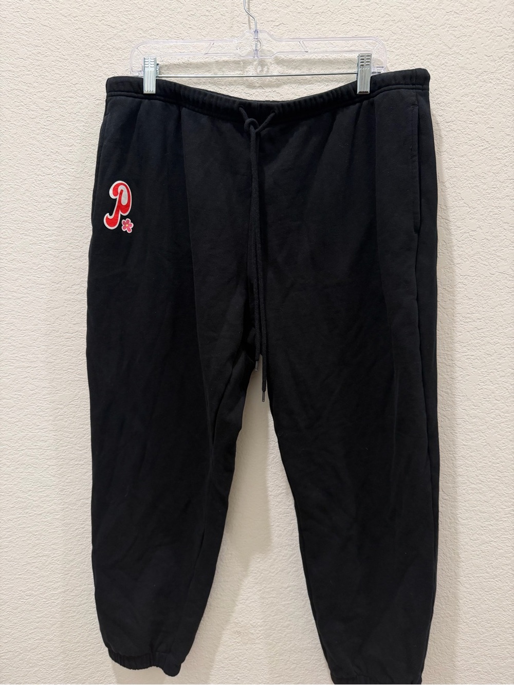 Parade Mens XL Black Cotton Jogger Sweatpants Red Flower Logo Drawstring Pockets